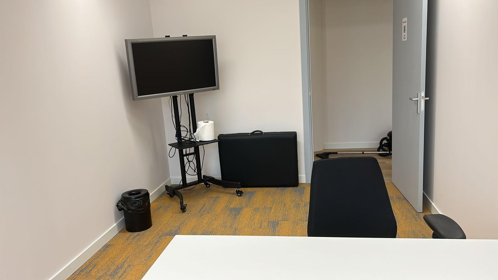 oranje kamer Ein.jpeg